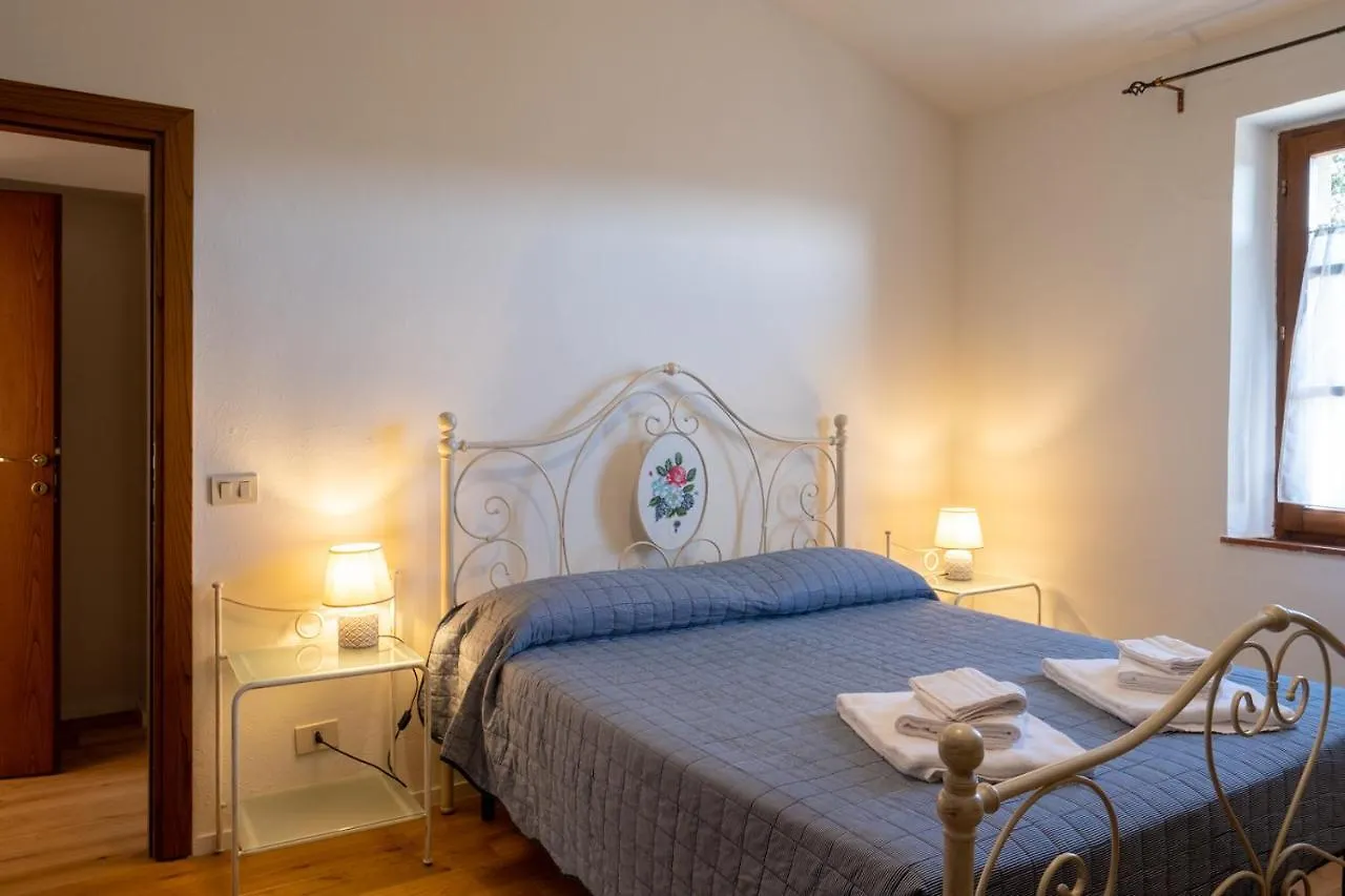 Podere Montale Il Borgo Apartment Seggiano